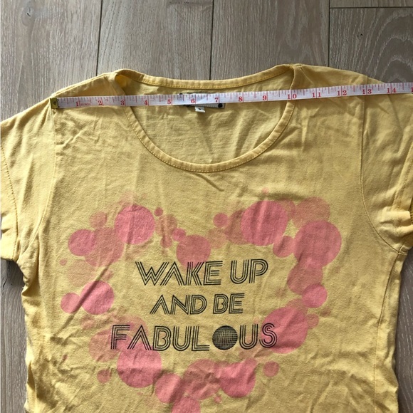 Honey Wake Up and Be Fabulous Heart T Shirt in Yellow Size S - Picture 2 of 8
